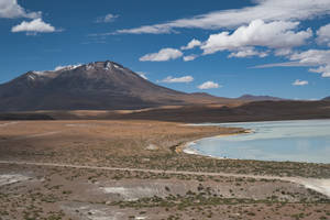 Bolivia Sud Lípez Volcano Wallpaper