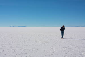 Bolivia Uyuni Desert Wallpaper