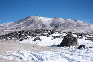 Bolivia Uyuni Snow Montain Wallpaper