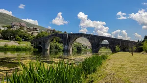 Bosnia And Herzegovina Ancient Trebinje Bridge Wallpaper