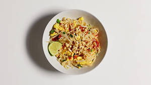 Bowl Of Delicious Pad Thai Noodles Wallpaper