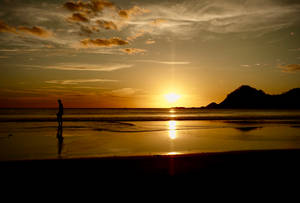 Breathtaking Sunrise In Nicaragua Wallpaper