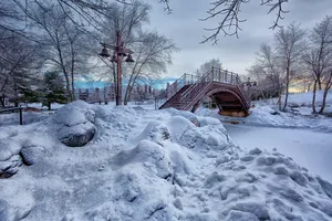 Bridge In Cool Winter Wallpaper