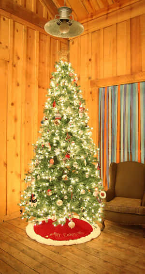 'bring The Spirit Of Christmas Into Your Home With An Aesthetic Christmas Tree' Wallpaper