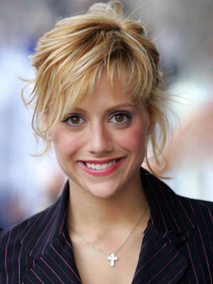 Brittany Murphy Clueless Movie Premiere Wallpaper