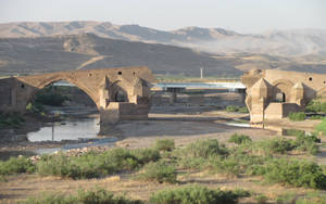 Broken Old Bridge In Iran Wallpaper