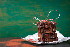 Brownies With Chocolate Powder Wallpaper