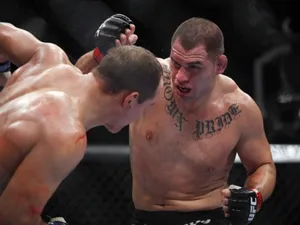 Cain Velasquez Versus Dos Santos Iii Wallpaper