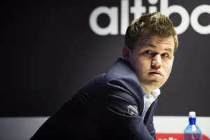 Candid Magnus Carlsen Wallpaper