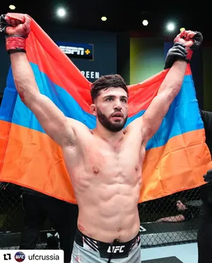 Caption: Arman Tsarukyan In Training Wallpaper