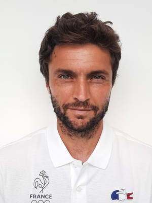 Caption: Gilles Simon, The Maestro Of Tennis Wallpaper