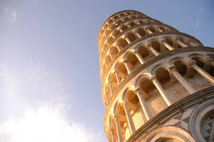 Caption: Majestic View Of The Leaning Tower Of Pisa Wallpaper