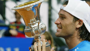 Carlos Moya Side Profile Wallpaper