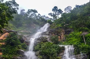 Cascade De Kpimé Togo Wallpaper