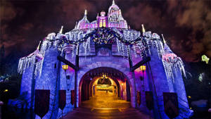 Castle Entrance Walt Disney World Desktop Wallpaper