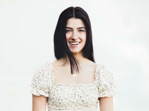 Charli And Addison - Enjoying Some Quality Time Wallpaper