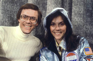 Cheery Siblings Carpenters 1978 Wallpaper