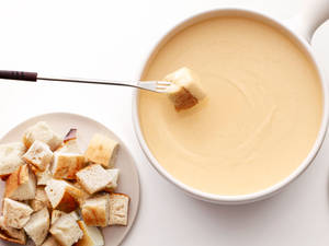 Cheese Fondue Dish Wallpaper