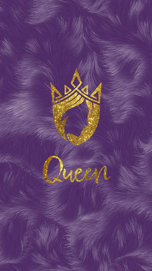 Chic Purple King And Queen Wallpaper