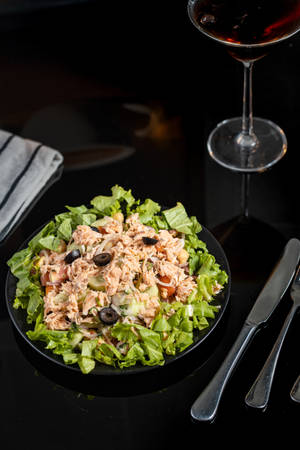 Chicken Salad With Olives Wallpaper