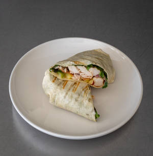 Chicken Wrap Sandwich 2560x1440 Food Wallpaper