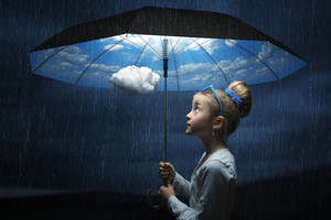 Child With Umbrella Creative Wallpaper