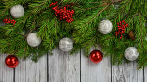 Christmas Eve White Ornaments Wallpaper