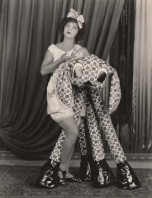 Clara Bow And Long Leg Stuffed Toy Wallpaper