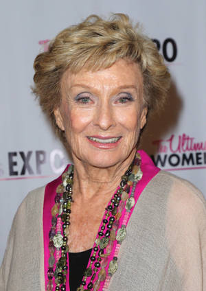 Cloris Leachman Celebrity Actress And Comedian Wallpaper