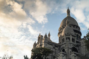 Cloudy Sky Sacre Coeur Basilica Wallpaper