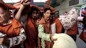 Community Pillow War Wallpaper