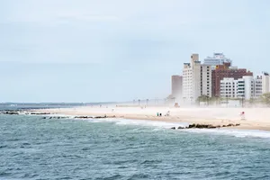 Coney Island Beach Clear Water Wallpaper