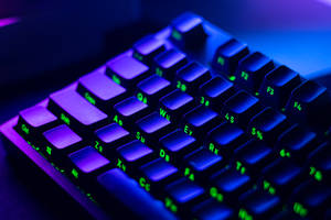 Cool Gaming Purple Aesthetic Keyboard Wallpaper