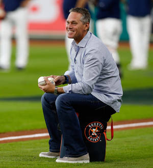 Craig Biggio Sitting On Duffle Bag Wallpaper