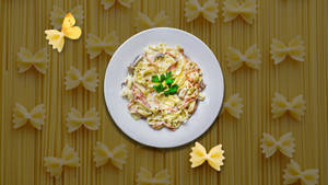 Creamy Pasta Dish Wallpaper