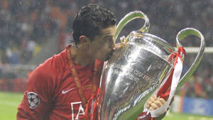 Cristiano Ronaldo Manchester United Championship Trophy Wallpaper