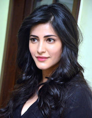Curly Hair Shruti Hassan Hd Wallpaper