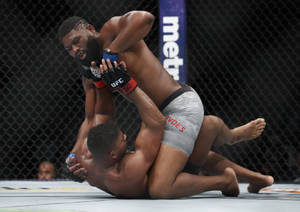 Curtis Blaydes Cornering Wallpaper