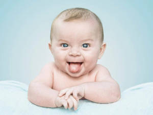 Cute Blue-eyed Funny Baby Wallpaper