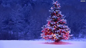 Cute Christmas Laptop With Red Decor Wallpaper