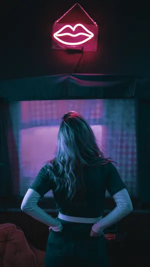 Cyberpunk Girl Lip Neon Wallpaper