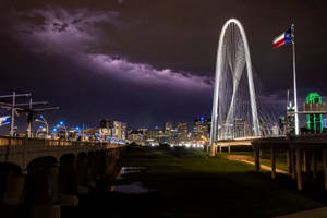 Dallas Skyline Texas Flagpole Wallpaper