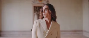 Damiano David On Aesthetic Vibes Wallpaper