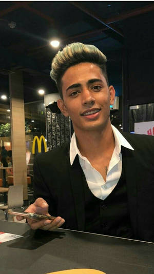 Danish Zehen Hd In Mcdonalds Wallpaper