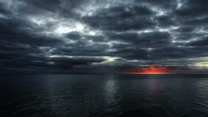 Dark Clouds Ocean 4k Ipad Wallpaper
