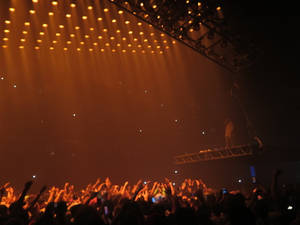 Dark Kanye West Saint Pablo Wallpaper