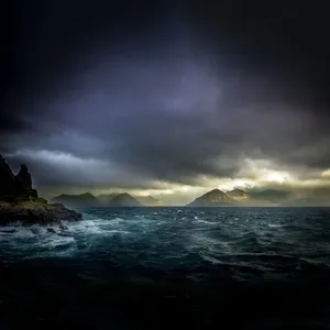 Dark Ocean Storm Wallpaper