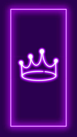 Dark Purple Aesthetic Crown Icon Wallpaper