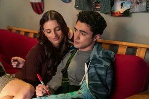 Darren Barnet As Injured Paxton Wallpaper