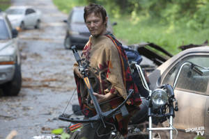 Daryl, The Brave And Fearless Survivalist From Amc's The Walking Dead Wallpaper